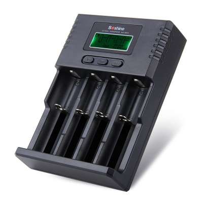 Soshine H4 Li-ion NiCd NiMh LCD Digital Intelligent 4-Slot 18650 Battery Charger with EU / US Adapter Car Cable 100- 240V